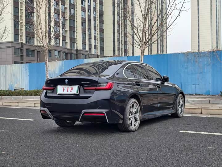 BMW i3 2025 2025款 eDrive 35 L