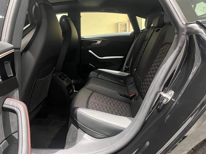 Audi RS 5 2024 2024款 RS 5 2.9T Sportback 燃擎版