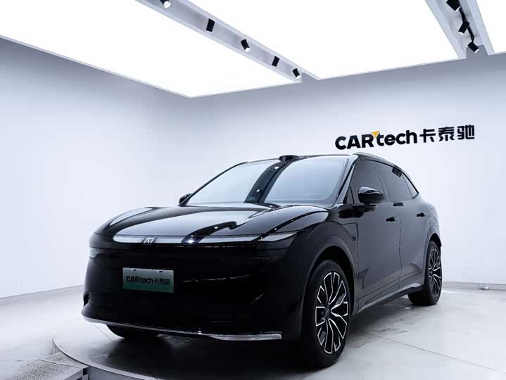 Zeekr 7X 2025 2025款 100kWh 长续航后驱智驾版