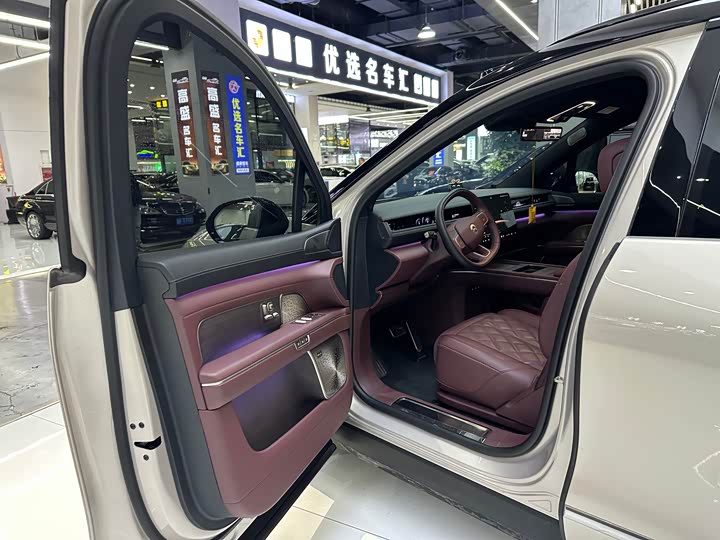 Nio ES8 2026 2026款 六座行政签名版