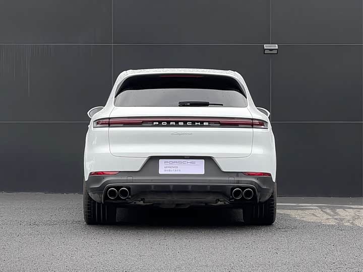 2025 Porsche Cayenne