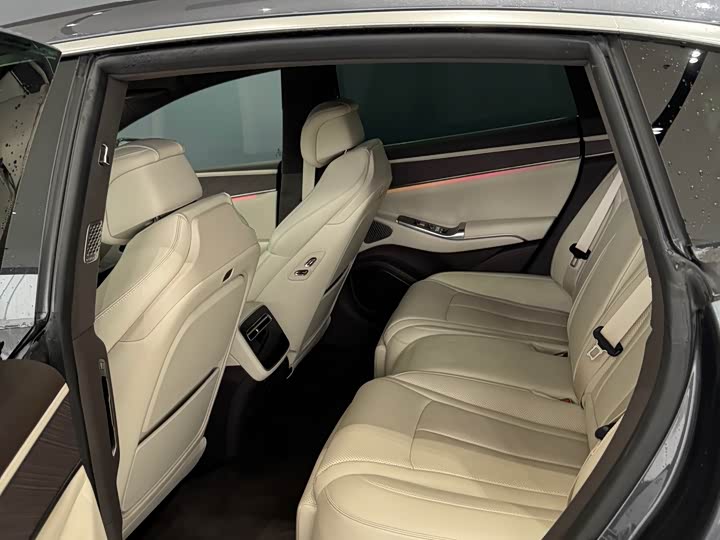 Denza Z9 2024 2024款 1100km 四驱Max版