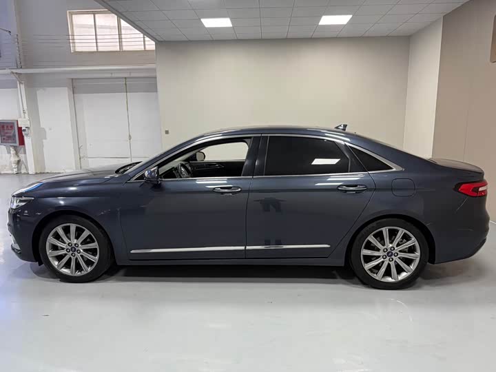 Ford Taurus 2019 2019款 EcoBoost 245 尊享版