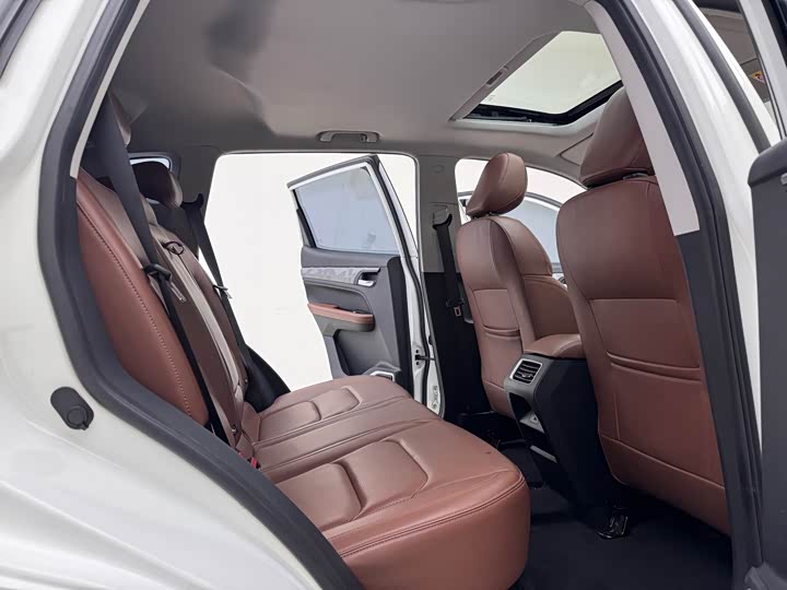 Geely Vision X6 2021 2021款 PRO 1.4T 自动尊贵型