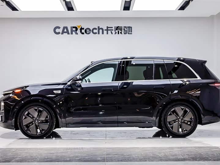 LiXiang L8 2025 2025款 Max 智能焕新版