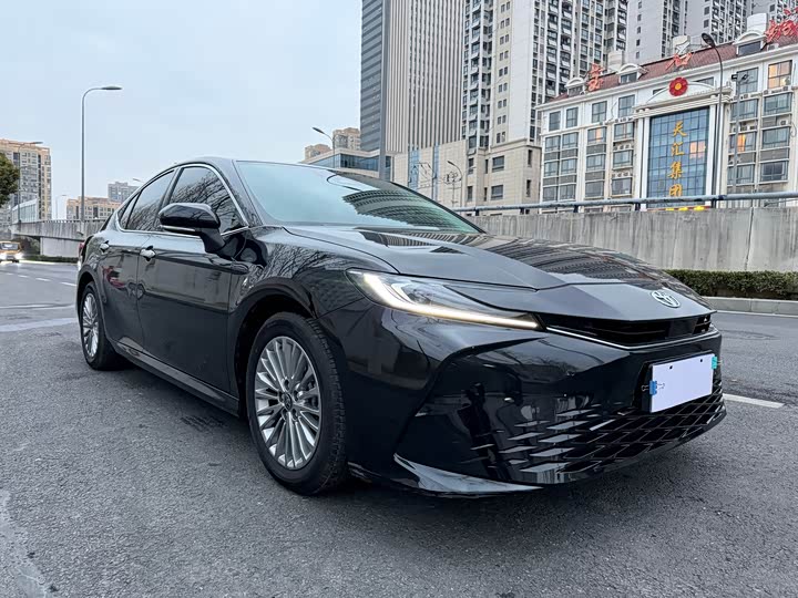 Toyota Camry 2026 2026款 2.0GVP 豪华版