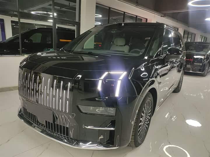 Zeekr 009 2024 2024款 六座行政版四驱 108kWh