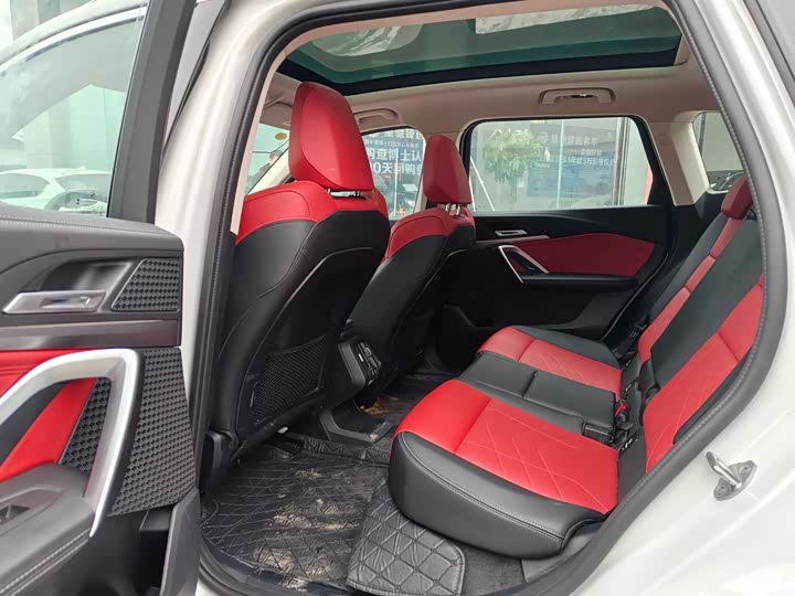 BMW iX1 2025 2025款 eDrive25L M运动套装