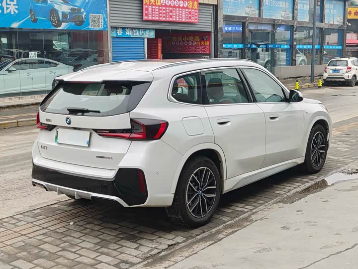 BMW iX1 2025 2025款 eDrive25L M运动套装