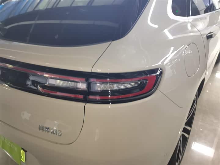 Aito M5 2025 2025款 增程 Ultra 四驱版