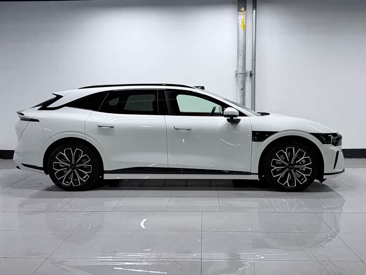 Zeekr 007 GT 2025 2025款 后驱智驾版 75kWh