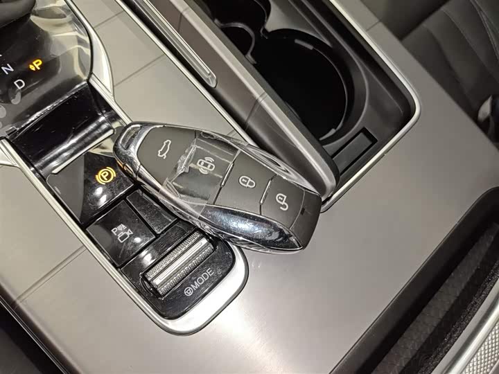 Hongqi HS7 Hybrid 2024 2024款 2.0T PHEV 四驱旗畅版 6座