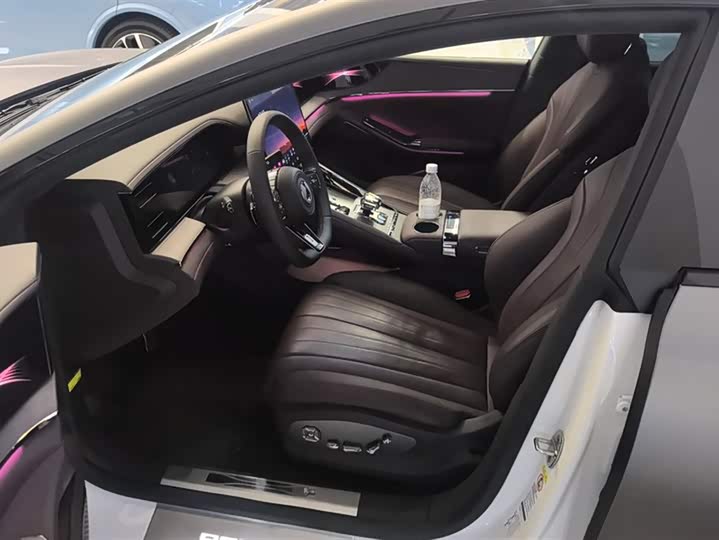 Denza Z9GT 2024 2024款 1100四驱Ultra版