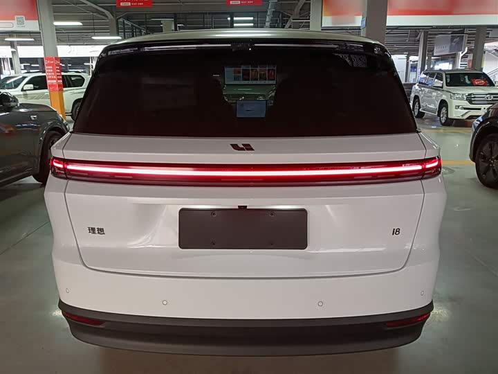 LiXiang i8 2025 2025款 标准版