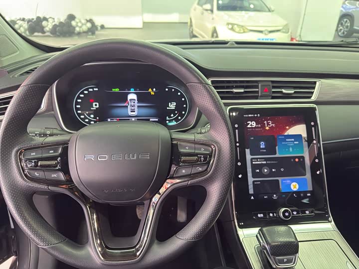 Roewe RX5 2023 2023款 PLUS 330TGI 自动领潮智惠版