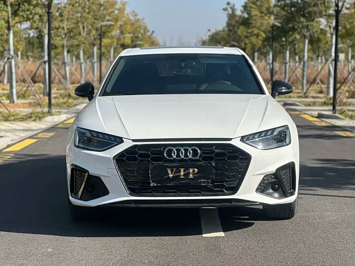 Audi A4L 2024 2024款 40 TFSI 豪华动感型