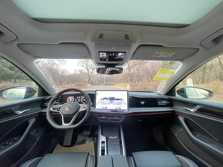 Volkswagen Magotan 2026 2026款 380TSI DSG尊贵版大迈包