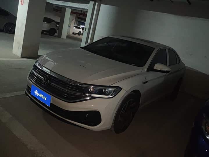 Volkswagen Sagitar L 2024 2024款 300TSI DSG超越版