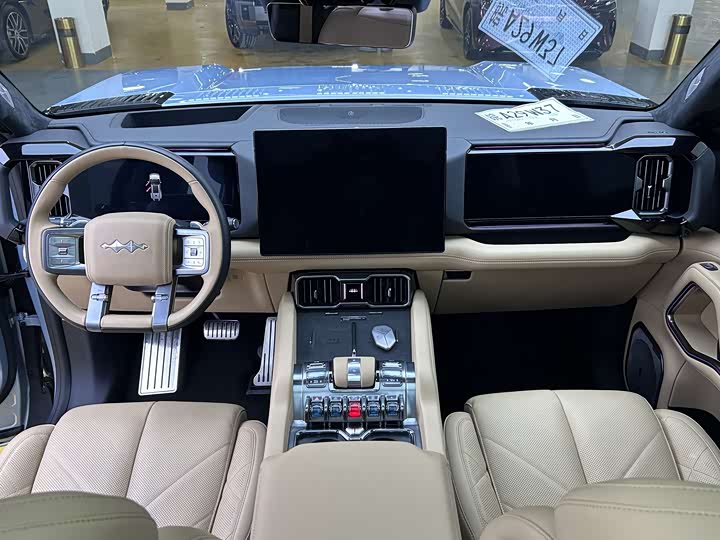 BYD FangChengBao Leopard 8 2025 2025款 智勇旗舰版 7座