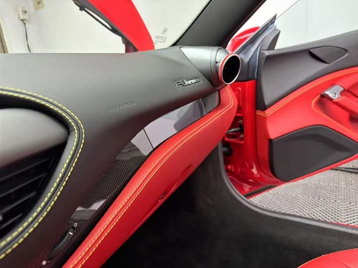 Ferrari F8 2020 2020款 Spider 3.9T V8