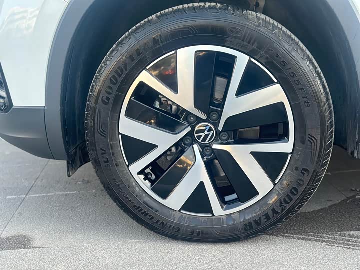 Volkswagen Tayron 2025 2025款 众享款 300TSI