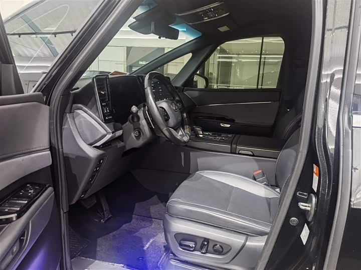 Lexus LM 2023 2023款 350h 七座隽雅版