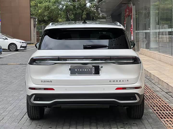 2025 Lincoln Corsair