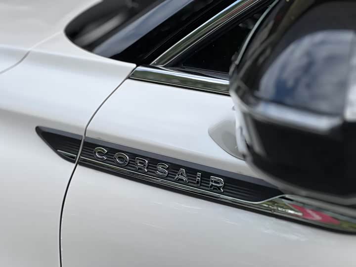 Lincoln Corsair 2025 2025款 2.0T 两驱尊享版