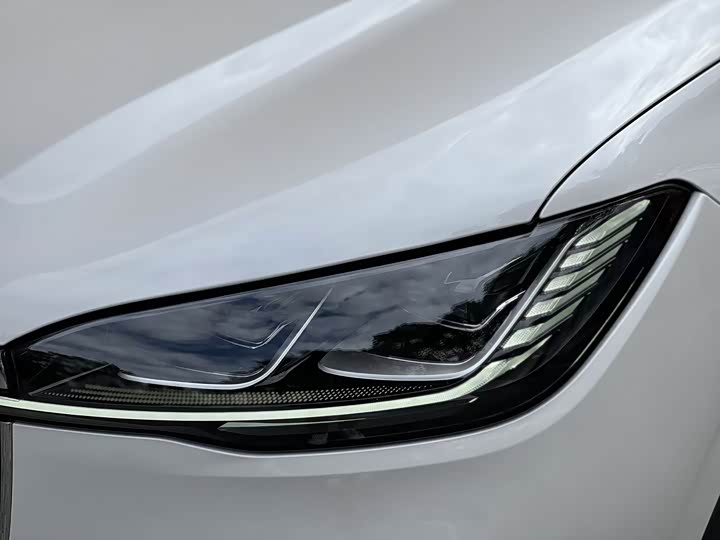 Lincoln Corsair 2025 2025款 2.0T 两驱尊享版