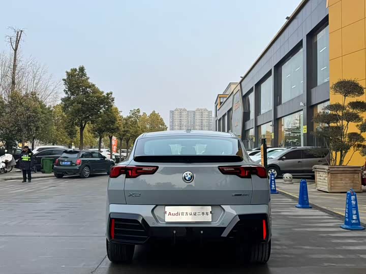 2024 BMW X2