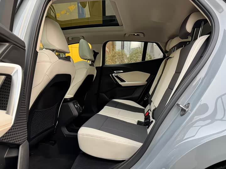 BMW X2 2024 2024款 sDrive25i M运动套装