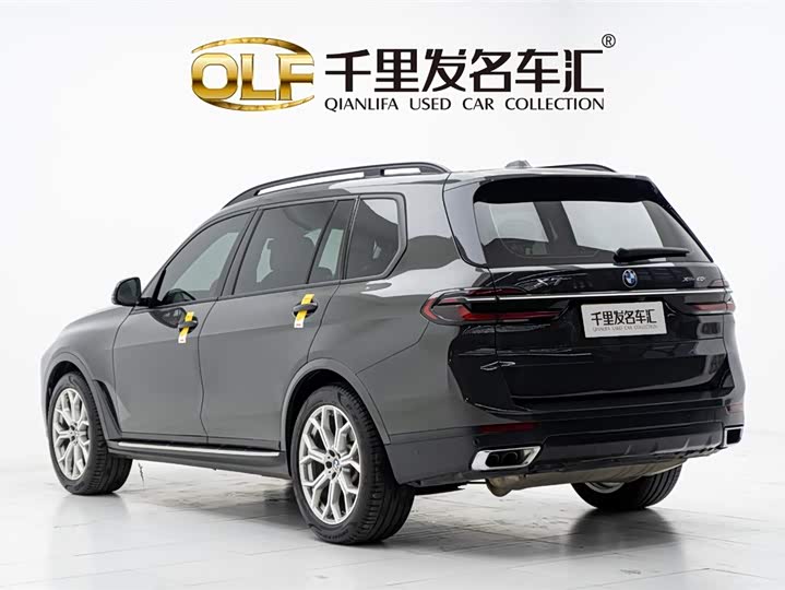 BMW X7 2023 2023款 xDrive40i 领先型豪华套装