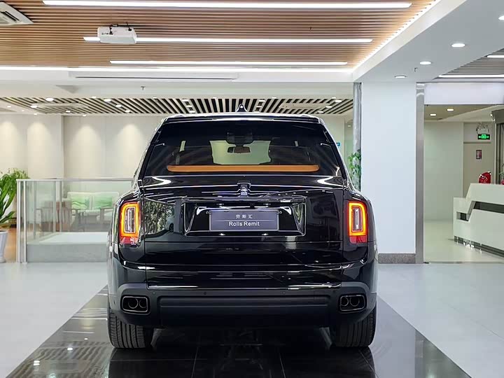 Rolls-Royce Cullinan 2024 2024款 Black Badge