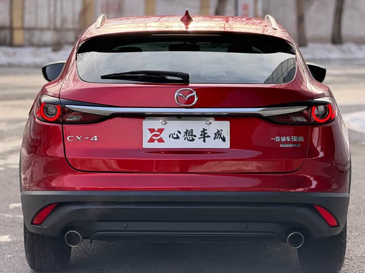 Mazda CX-4 2021 2021款 2.0L 自动两驱蓝天品位版