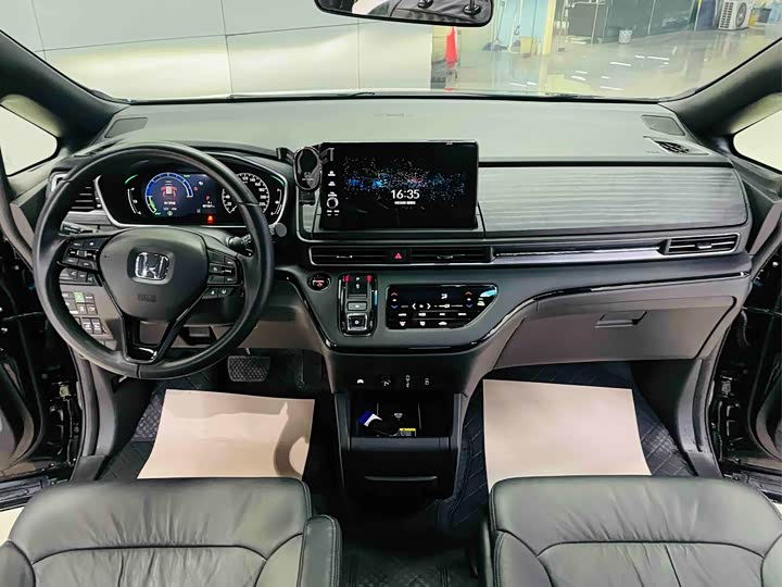 Honda Elysion 2024 2024款 2.0L e:HEV 豪华版