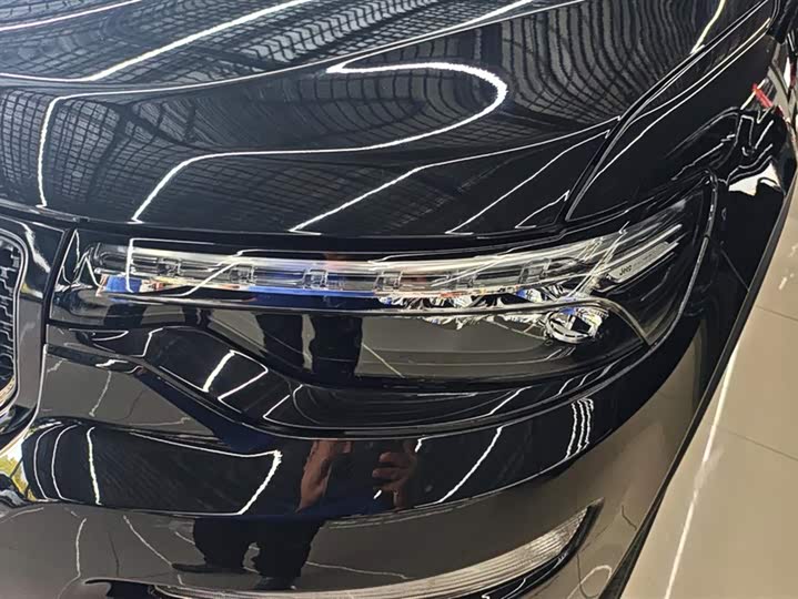 Jeep Grand Commander 2020 2020款 2.0T 四驱夜鹰版