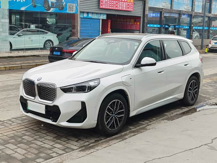 BMW iX1 2025 2025款 eDrive25L M运动套装