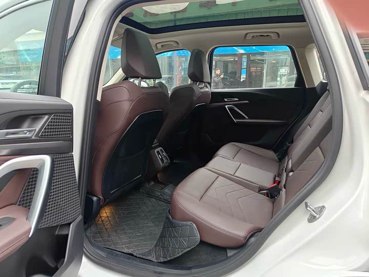 BMW iX1 2025 2025款 eDrive25L M运动套装