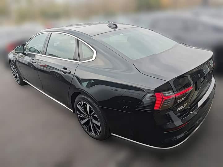 Volvo S90 2026 2026款 B5 智逸豪华版