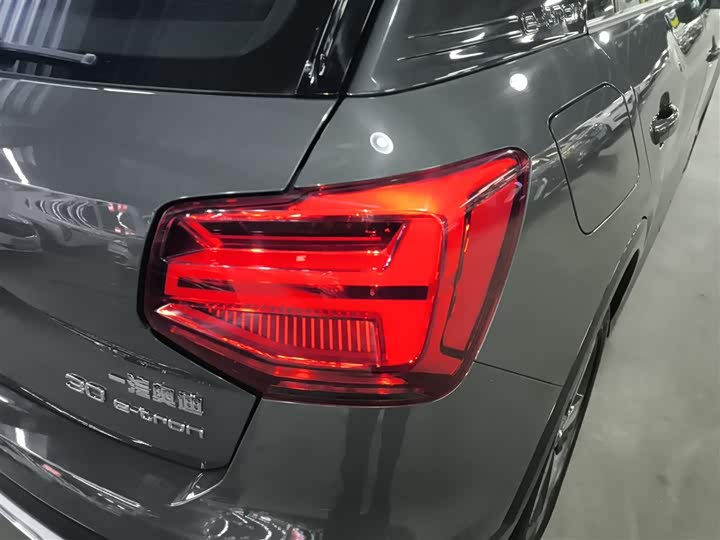 Audi Q2L e-tron 2019 2019款 Q2L e-tron 纯电智享型
