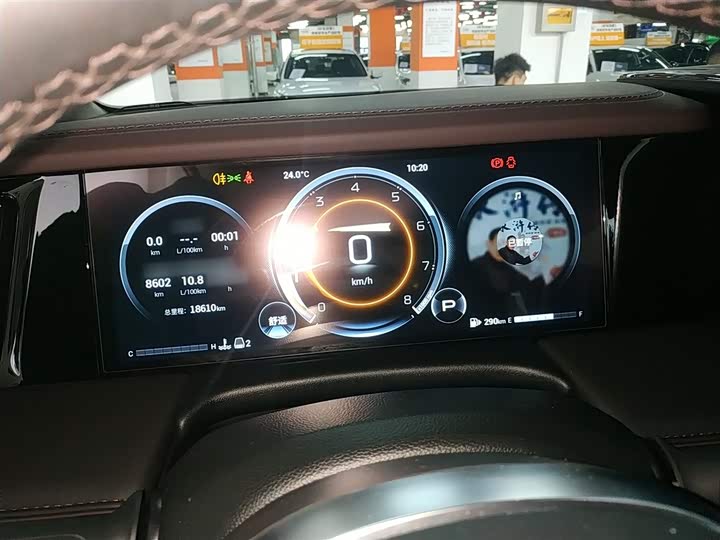 GAC Trumpchi M8 2024 2024款 大师系列 400T 尊贵版