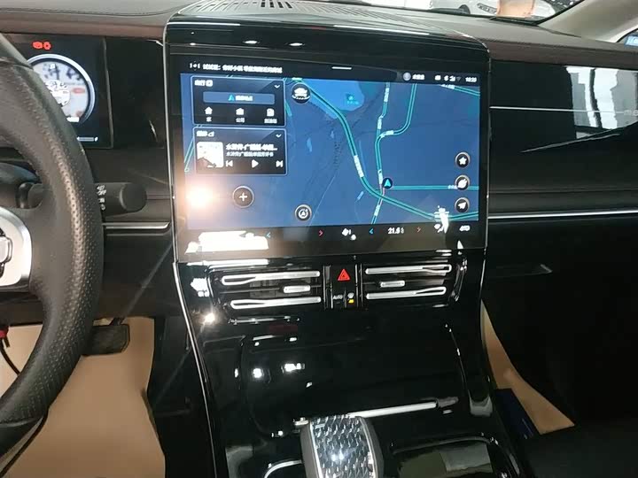 GAC Trumpchi M8 2024 2024款 大师系列 400T 尊贵版