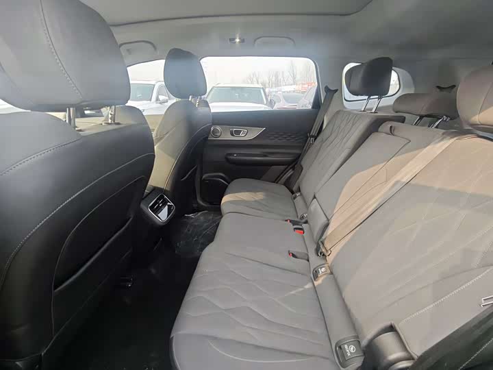 Chery Fulwin T8 2025 2025款 1.5T 130km 舒适版 7座