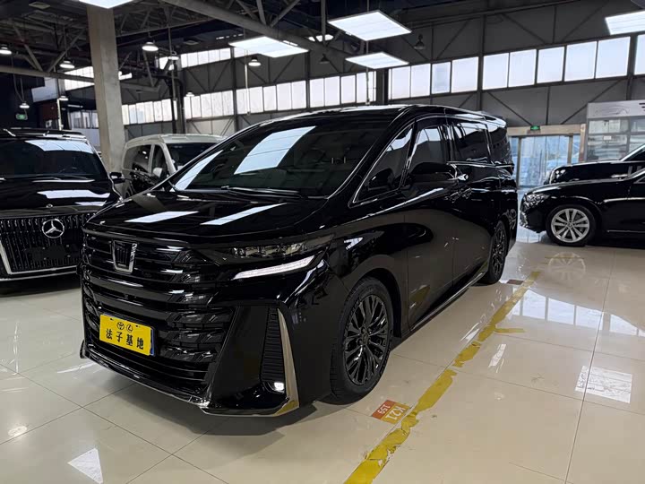 2025 Toyota Vellfire