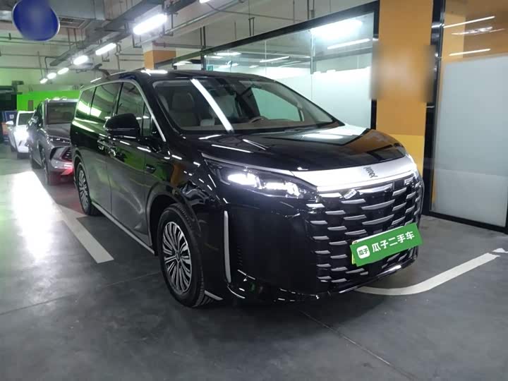 BYD Xia 2025 2025款 DM-i 1.5T 180km 超越型