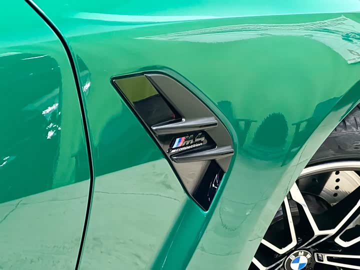 BMW M4 2024 2024款 M4双门轿跑车 M xDrive 雷霆版