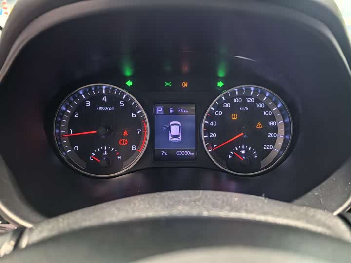Kia KX1 2021 2021款 1.4L CVT趣享天窗款
