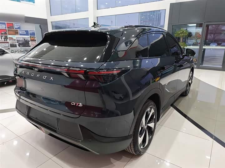 BAIC Arcfox Alpha T5 2025 2025款 520 PRO