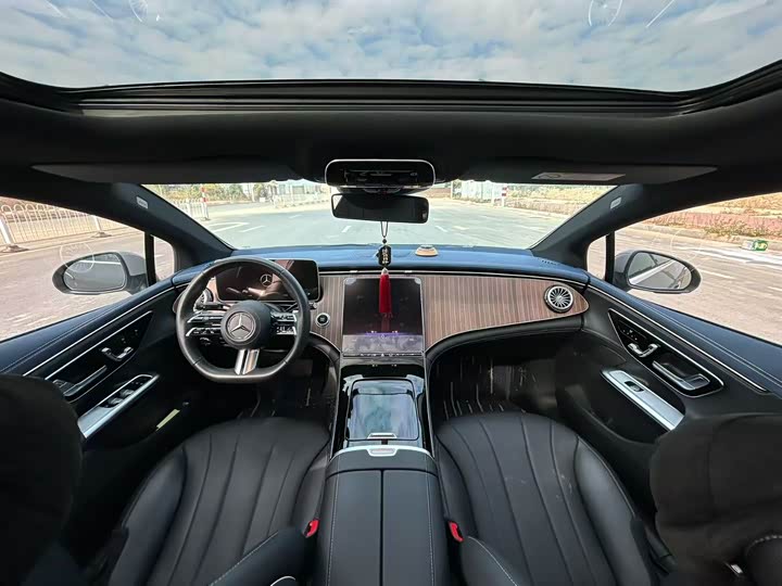 Mercedes-Benz EQE 2022 2022款 350 先锋版