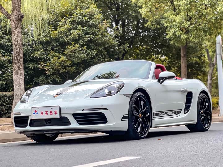 2023 Porsche 718